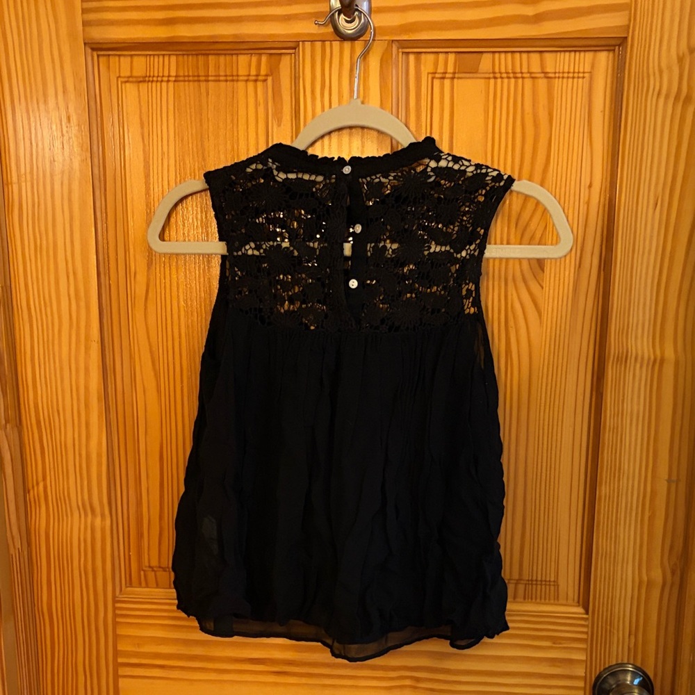 Elegant Black Lace blouse - Picture 2 of 2